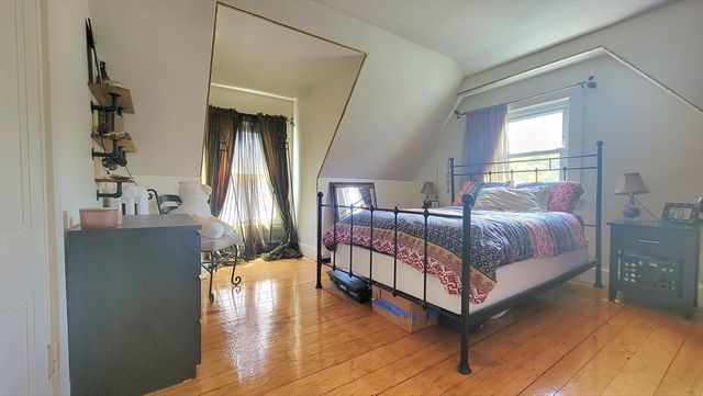 45 Auburn Street 3, Brookline, MA 02446