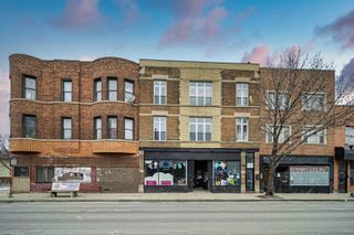 3530 W Armitage Avenue, Chicago, IL 60647