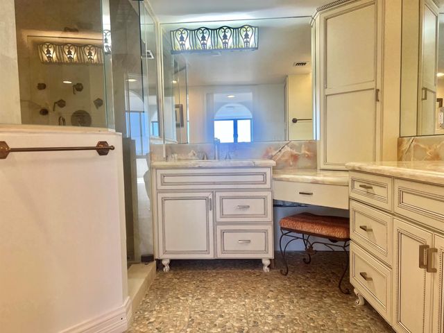 3590 S Ocean Boulevard 908, South Palm Beach, FL 33480