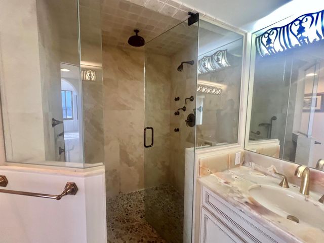 3590 S Ocean Boulevard 908, South Palm Beach, FL 33480