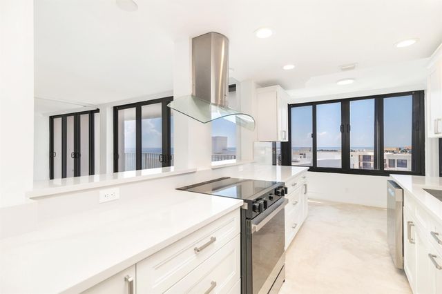 3590 S Ocean Boulevard 908, South Palm Beach, FL 33480