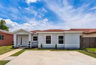 19324 SW 120th Avenue, Miami, FL 33177