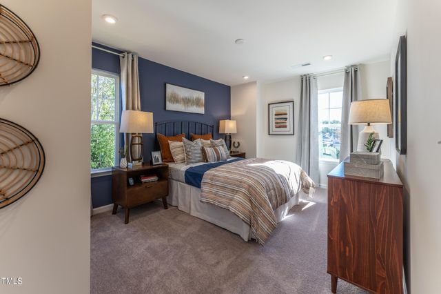 1421 Goldsboro Avenue, Sanford, NC 27330