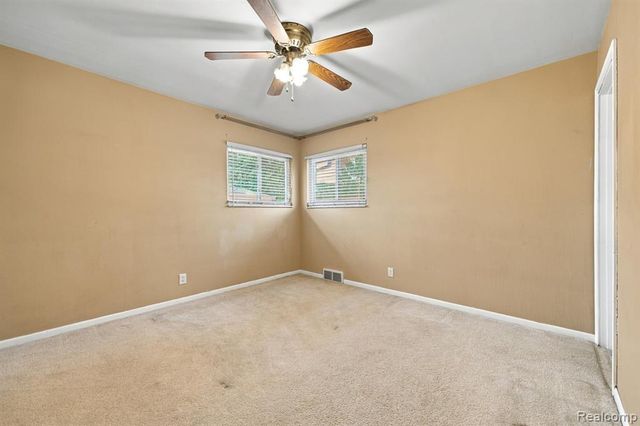 11147 Martin Road, Warren, MI 48093
