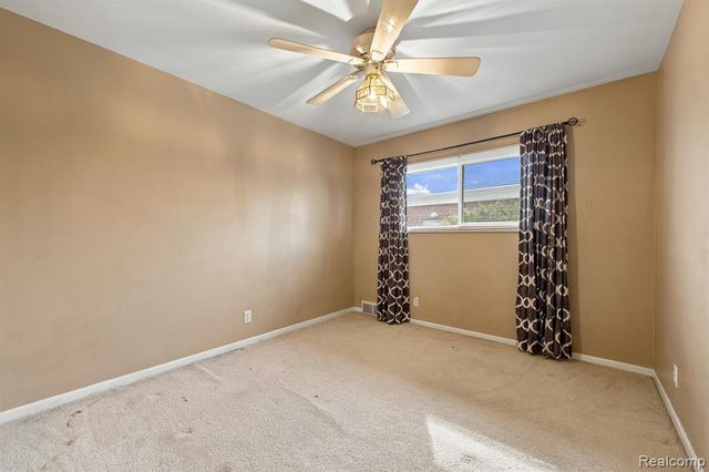 11147 Martin Road, Warren, MI 48093