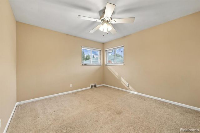 11147 Martin Road, Warren, MI 48093
