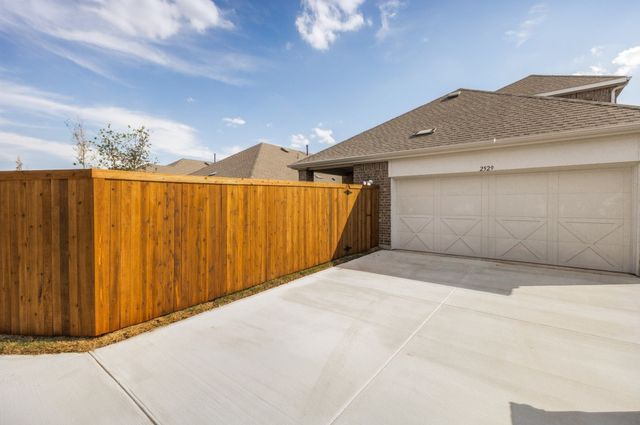 2529 Fairweather Drive, Celina, TX 75009