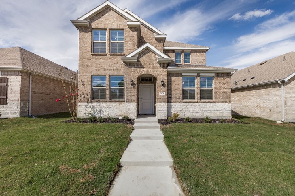 2529 Fairweather Drive, Celina, TX 75009