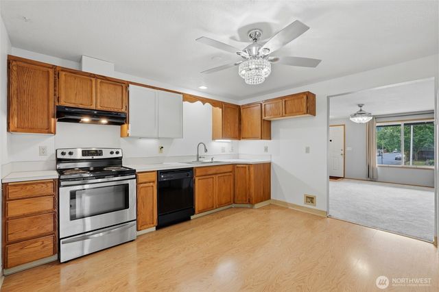 1908 Hawthorne Court, Woodland, WA 98674