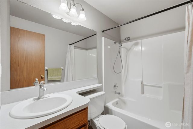 1908 Hawthorne Court, Woodland, WA 98674