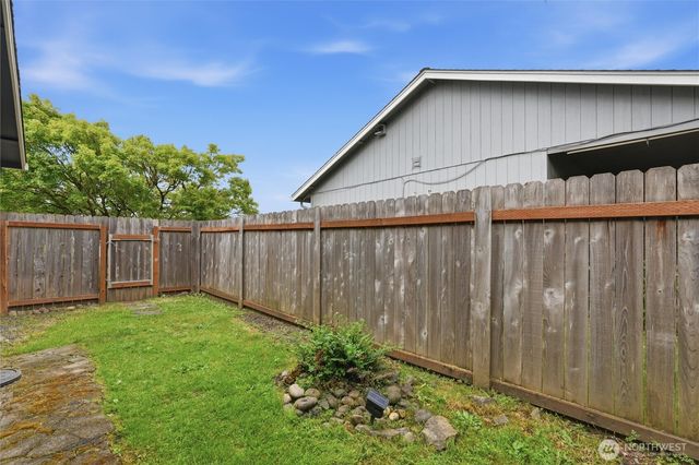 1908 Hawthorne Court, Woodland, WA 98674