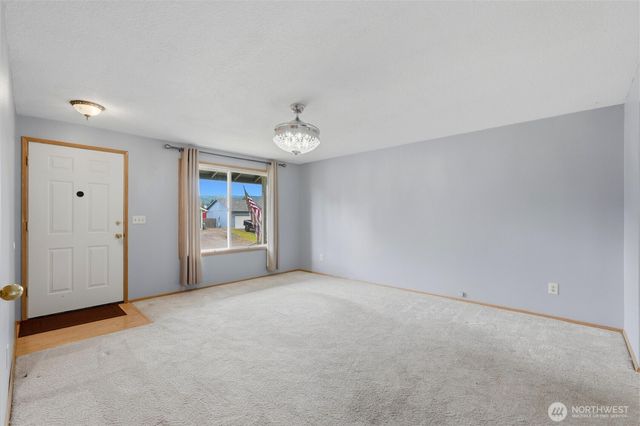 1908 Hawthorne Court, Woodland, WA 98674