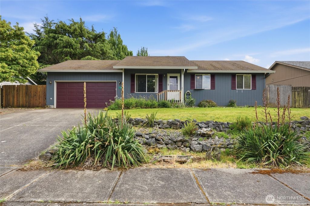 1908 Hawthorne Court, Woodland, WA 98674