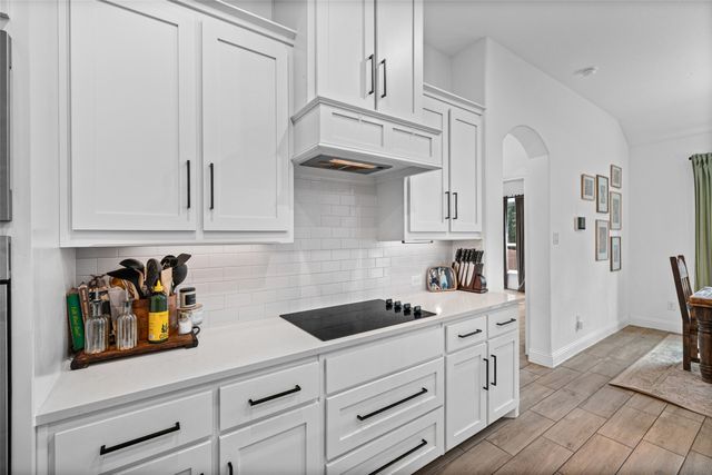 1068 Wildwood Drive, Joshua, TX 76058