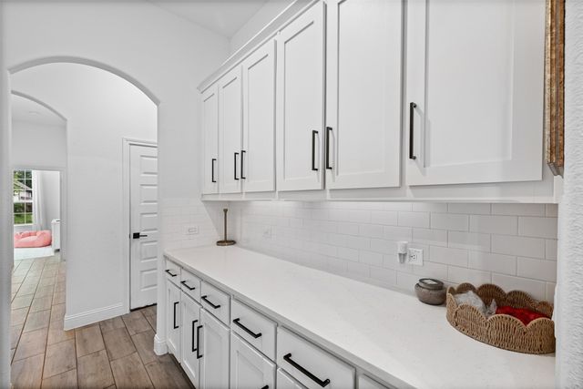 1068 Wildwood Drive, Joshua, TX 76058