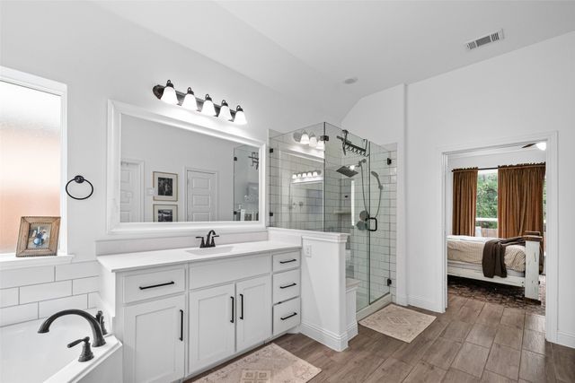 1068 Wildwood Drive, Joshua, TX 76058
