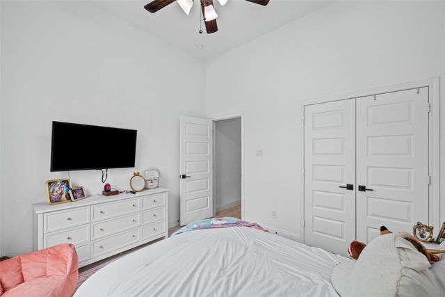 1068 Wildwood Drive, Joshua, TX 76058