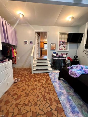 6372 Palem RD, Norfolk, VA 23513