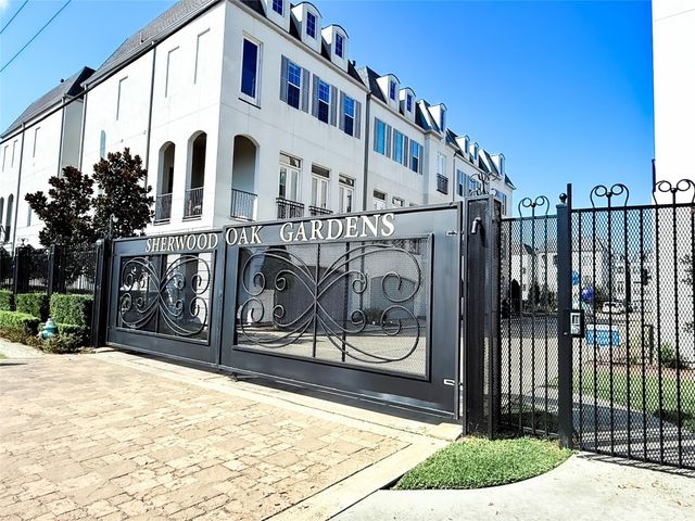 11112 Savannah Oaks Lane, Houston, TX 77043