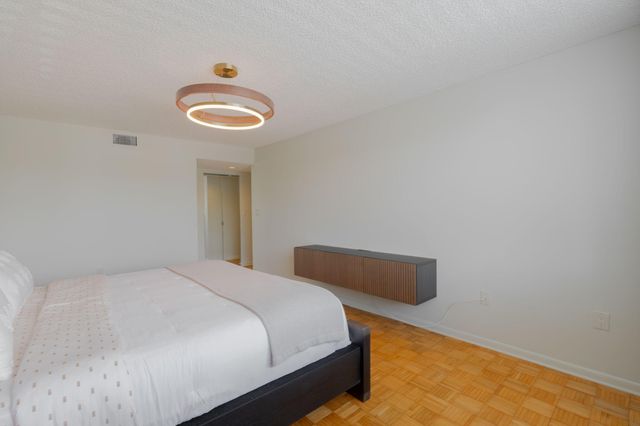 102 Half Moon Circle G2, Hypoluxo, FL 33462