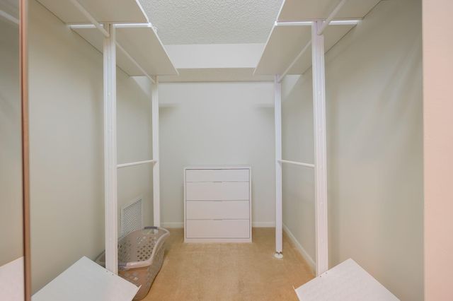 102 Half Moon Circle G2, Hypoluxo, FL 33462