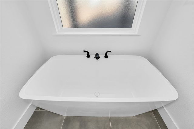 8 York Drive, Bella Vista, AR 72714