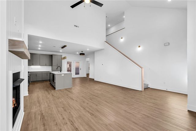 8 York Drive, Bella Vista, AR 72714