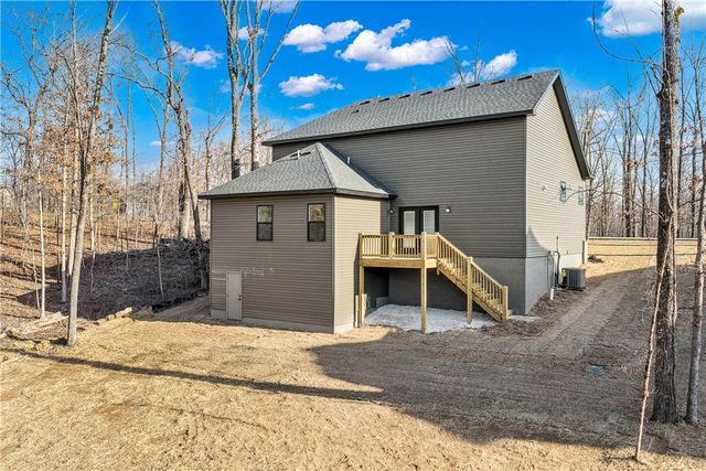 8 York Drive, Bella Vista, AR 72714