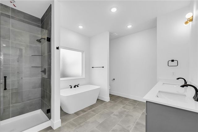 8 York Drive, Bella Vista, AR 72714