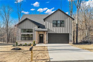 8 York Drive, Bella Vista, AR 72714