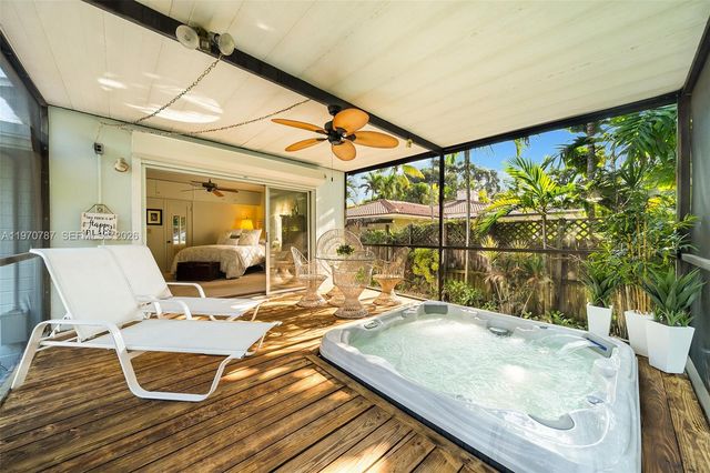 430 NE 52nd Ter, Miami, FL 33137