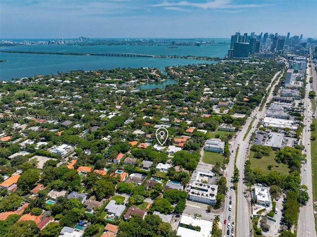 430 NE 52nd Ter, Miami, FL 33137