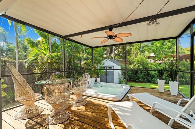 430 NE 52nd Ter, Miami, FL 33137