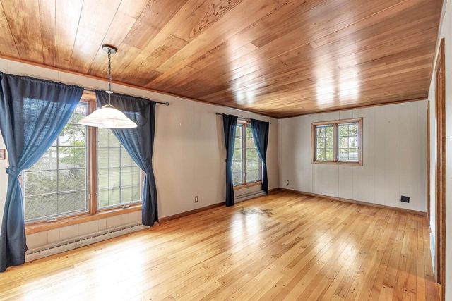 301 IROQUOIS AVENUE, Green Bay, WI 54301