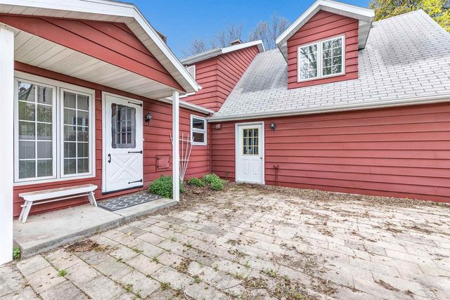 301 IROQUOIS AVENUE, Green Bay, WI 54301