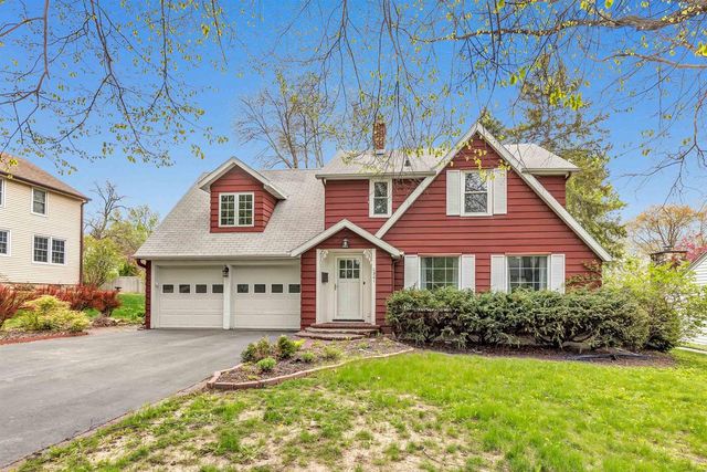 301 IROQUOIS AVENUE, Green Bay, WI 54301