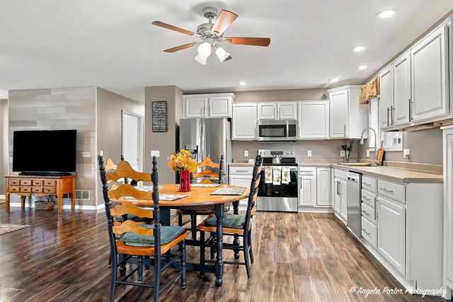 343 Homestead DRIVE, Twin Lakes, WI 53181