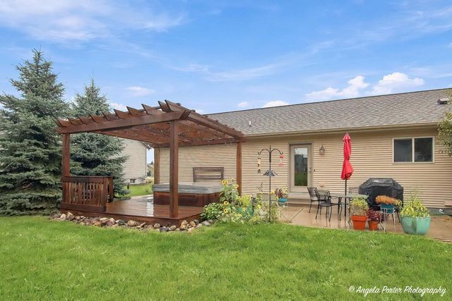 343 Homestead DRIVE, Twin Lakes, WI 53181