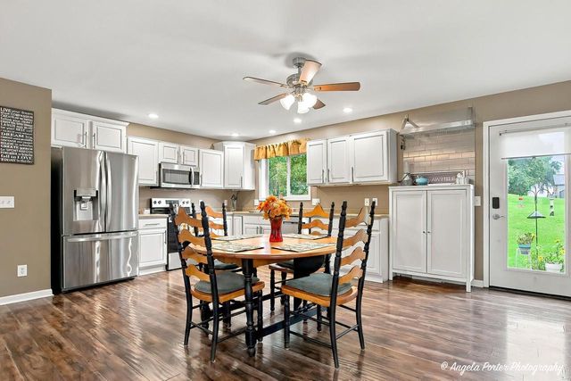 343 Homestead DRIVE, Twin Lakes, WI 53181