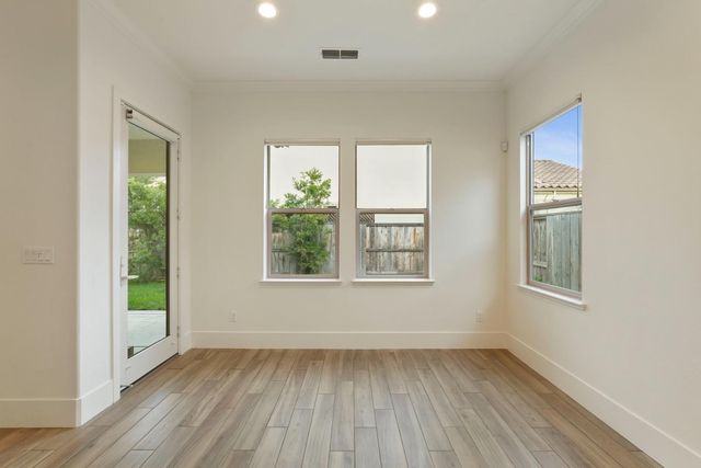 1824 Azalea St, Lodi, CA 95242