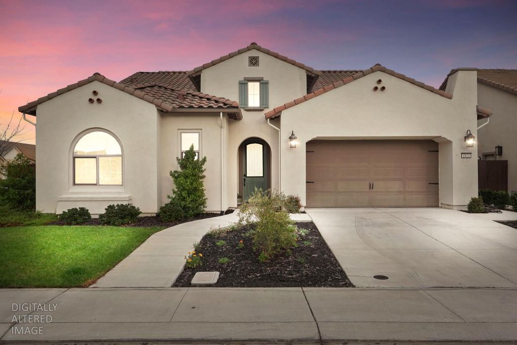 1824 Azalea St, Lodi, CA 95242