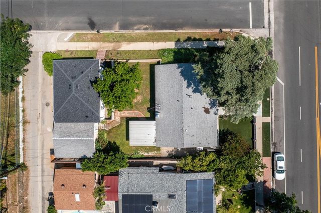 9661 Hayvenhurst Avenue, Northridge, CA 91343