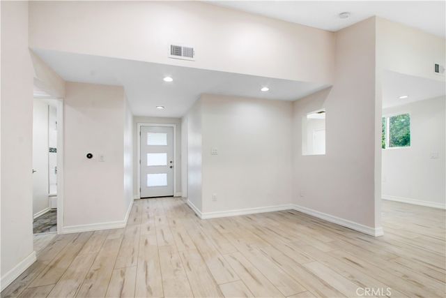 9661 Hayvenhurst Avenue, Northridge, CA 91343