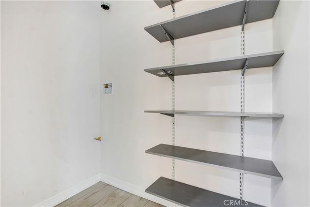 9661 Hayvenhurst Avenue, Northridge, CA 91343