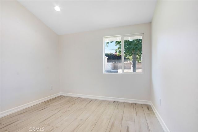9661 Hayvenhurst Avenue, Northridge, CA 91343