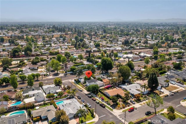 9661 Hayvenhurst Avenue, Northridge, CA 91343