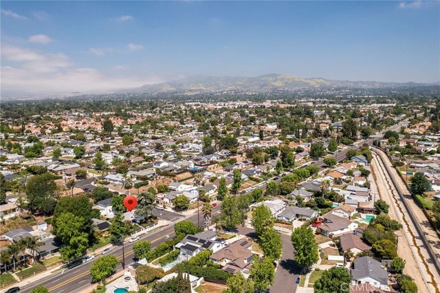 9661 Hayvenhurst Avenue, Northridge, CA 91343