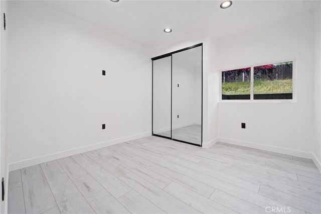9661 Hayvenhurst Avenue, Northridge, CA 91343