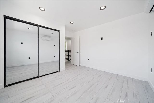 9661 Hayvenhurst Avenue, Northridge, CA 91343