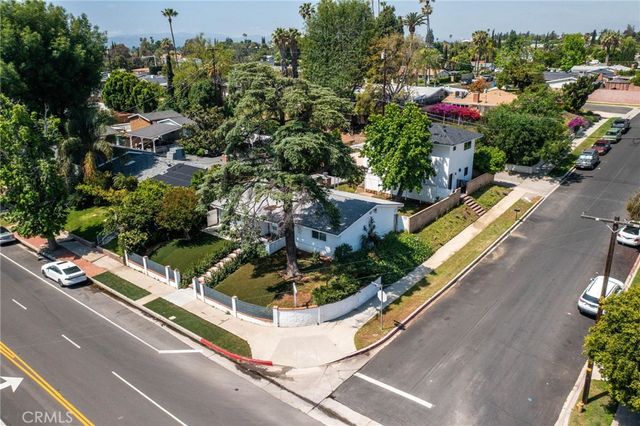 9661 Hayvenhurst Avenue, Northridge, CA 91343
